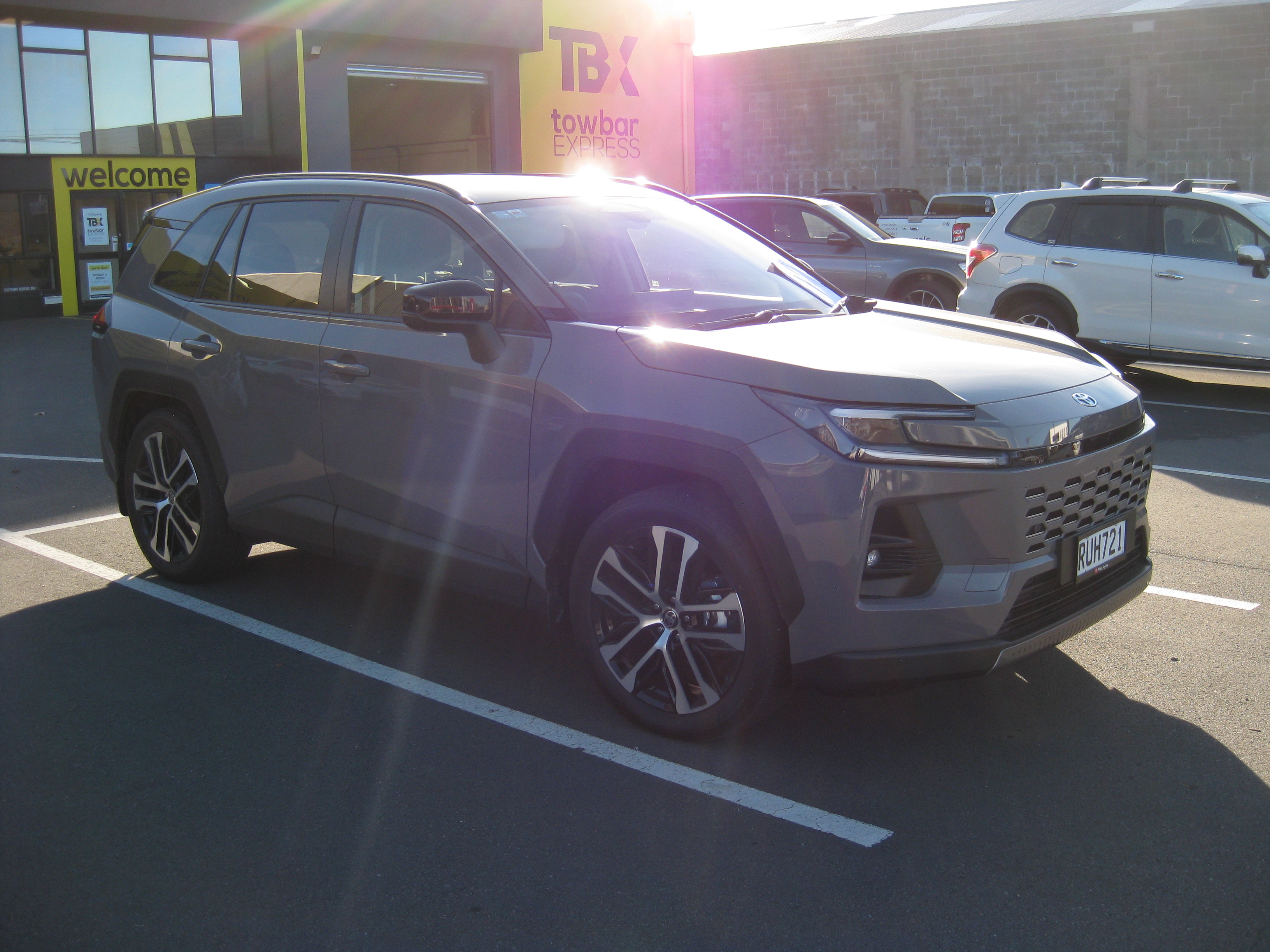 TOYOTA RAV4 STATIONWAGON 2025-CURRENT